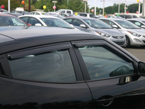 hyundai_veloster_vent_visor.jpg